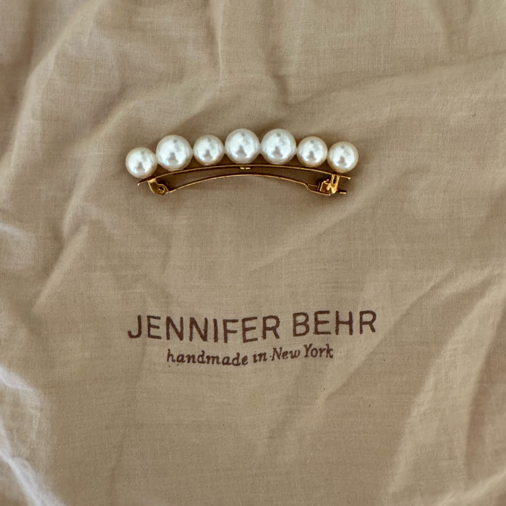 Jennifer Behr Bridal Pearl Row Hair Clip In Cream And Gold — image 2 of 6